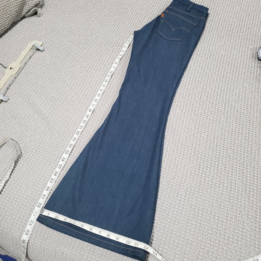 LEVI'S ORANGE TAB Bell Bottoms Dark Wash Blue Jeans Vintage Big Bell - Picture 13 of 15